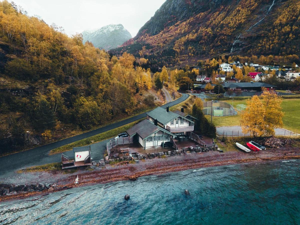 Vollsnes Feriehus Villa Hjelle Dış mekan fotoğraf